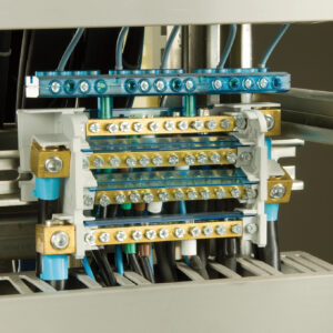 Repartiteur Tétra. 160 A, Alim. 1 connexion, Distri. 11 connexions, prof 50 mm