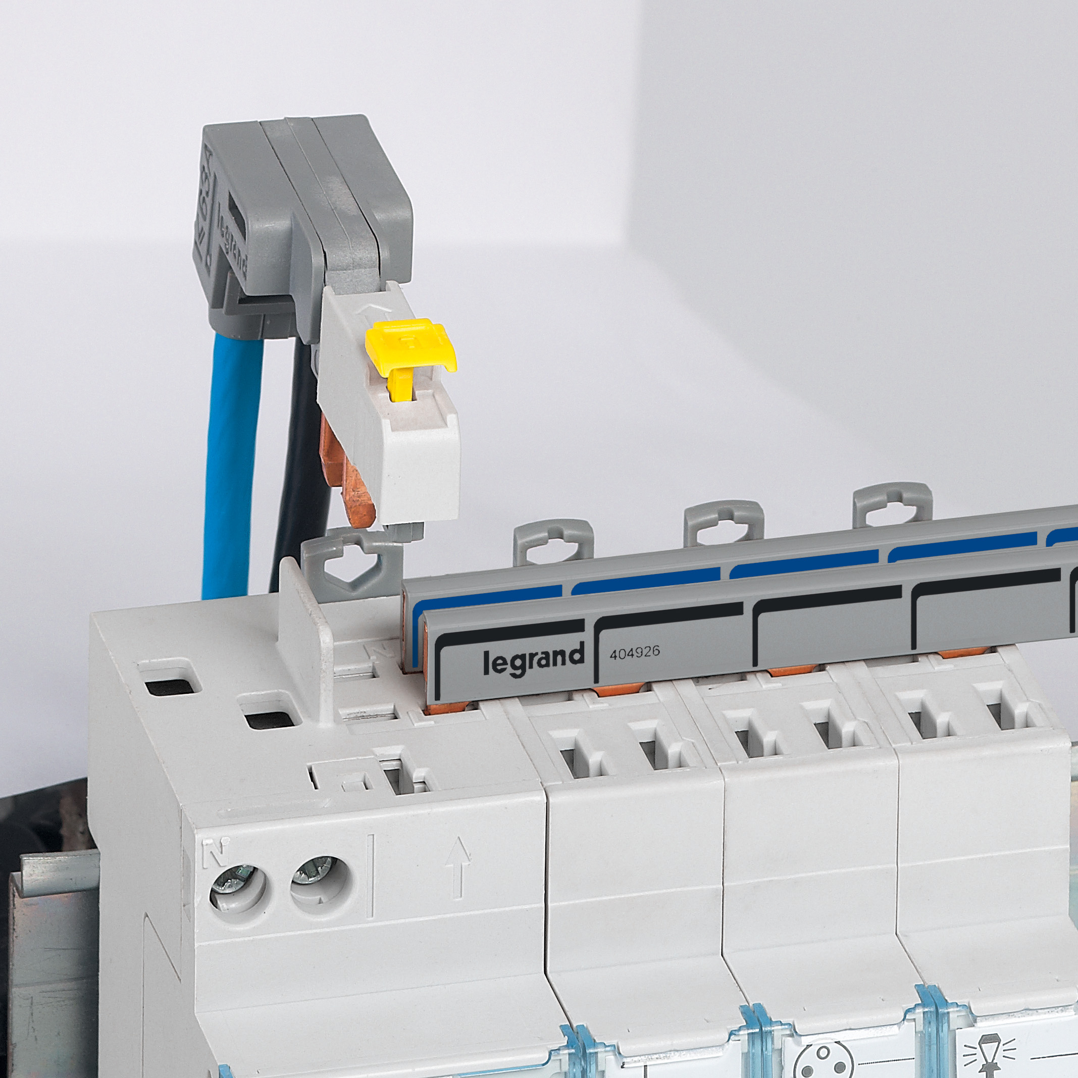 Disjoncteur DNX³ 4500 - auto/vis - 1P+N 230V~ 16A - 6kA - courbe C - 1 module