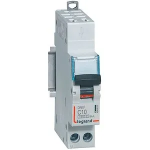 Disjoncteur DNX³ 4500 - auto/vis - U+N 230V~ 10A - 6kA - courbe C - 1 module – Image 2