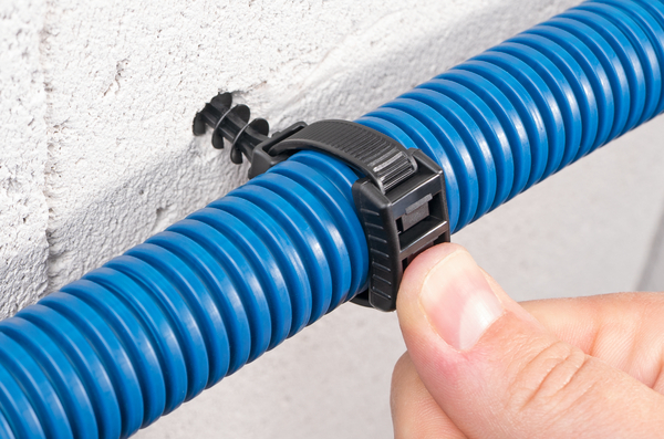 Cheville murale à frapper pour trou D= 7 à 8 mm en PA66W noir - LOK01 – Image 11
